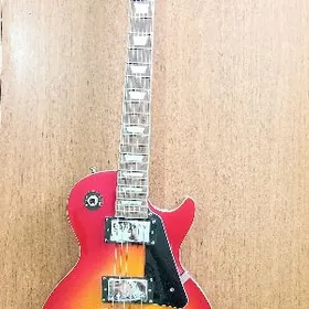 ЭЛЕКТРОГИТАРА "БРИЛЛИАНТ"