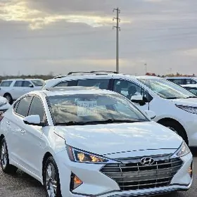Hyundai Elantra 2020