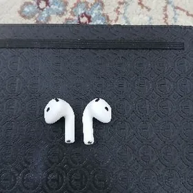 AirPods 4 (original)