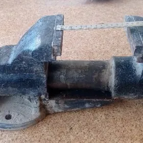 тиски советские