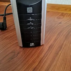 УПС компютер