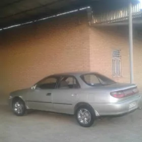 Toyota Carina 1995