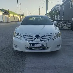 Toyota Camry 2010
