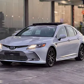 Toyota Camry 2023