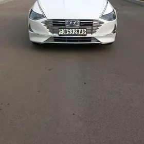 Hyundai Sonata 2020
