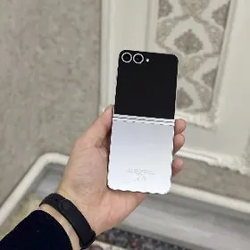 Samsung Z Flip 6 12/256GB 🤍🤍