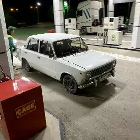 Lada 2104 1980