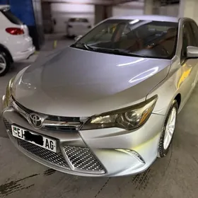 Toyota Camry 2017