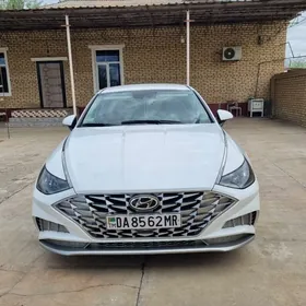 Hyundai Sonata 2021
