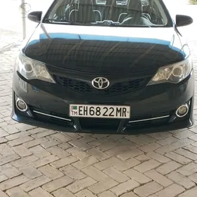 Toyota Camry 2013
