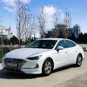 Hyundai Sonata 2021
