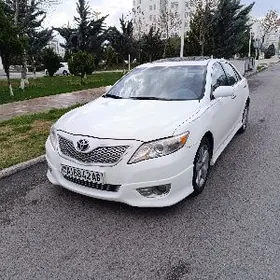 Toyota Camry 2011