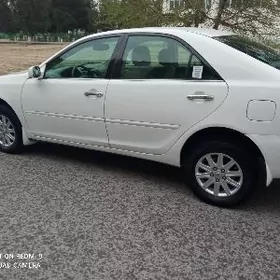 Toyota Camry 2005