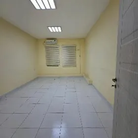 СДАЮ ПОЛУПОДВАЛ МИР 7/1