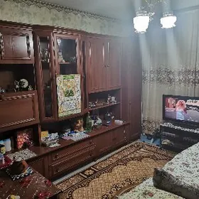 3-komnat kwartira Merkezi k/e