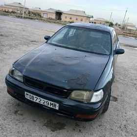 Toyota Corona 1995