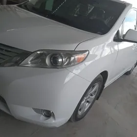 Toyota Sienna 2017