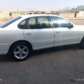 Toyota Avalon 1999