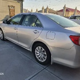 Toyota Camry 2013