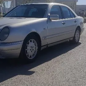 Mercedes-Benz C320 1997