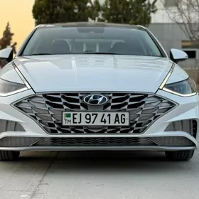 Hyundai Sonata 2021