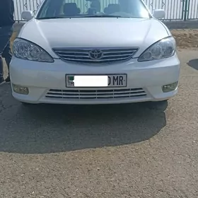 Toyota Camry 2005