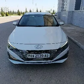 Hyundai Elantra 2021