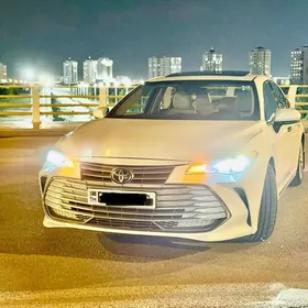 Toyota Avalon 2019