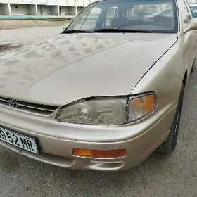 Toyota Camry 1995