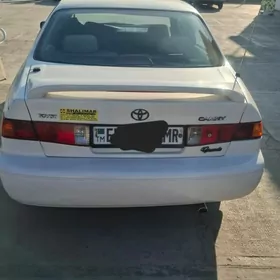 Toyota Camry 2000