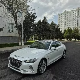 Genesis G70 2020