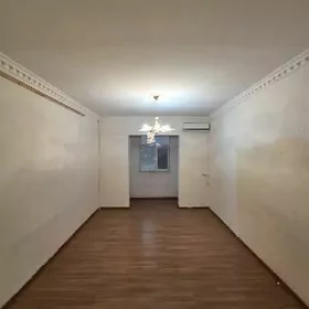 Айсберг район, 2ух комнатная к