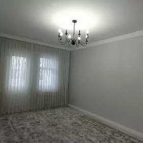 ПРОДАЮ 1 КОМ НА МИР 2/2