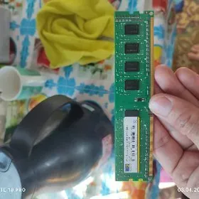 TwinMOS DDR3 объемом 2 ГБ