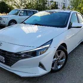 Hyundai Elantra 2021