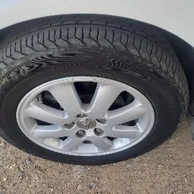 diska 16-lyk tekeri bilen