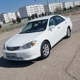 Toyota Camry 2003