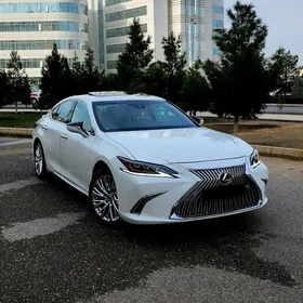 Lexus ES 350 2021