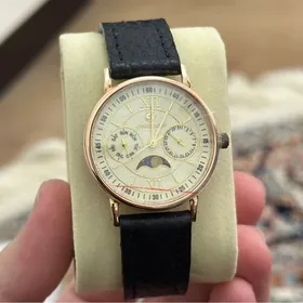 gyzyl sagat золотые часы