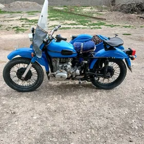 Ural 4320 2000