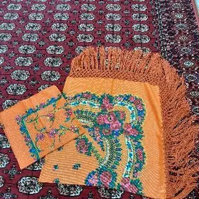 Komplekt Yaglyk we gynac