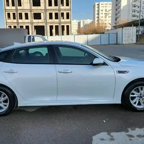 Kia Optima 2019