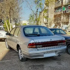 Nissan Cefiro 1995