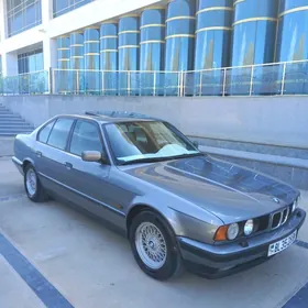 BMW 525 1993