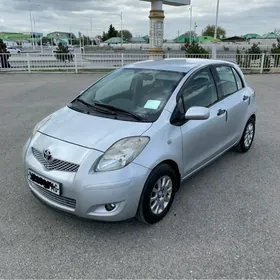 Toyota Yaris 2010
