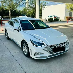 Hyundai Sonata 2021