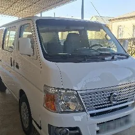 Nissan Urvan 2008