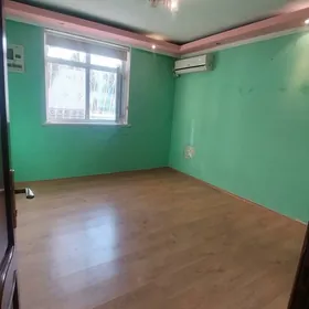 6MKR 2-KOMNAT 1-ETAJ KARBYŞEW KÖÇE RAHMAN