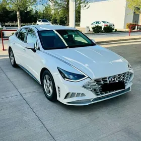 Hyundai Sonata 2021