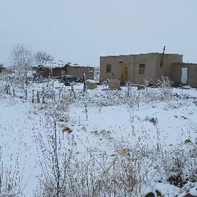 Daça mellek yer, jay